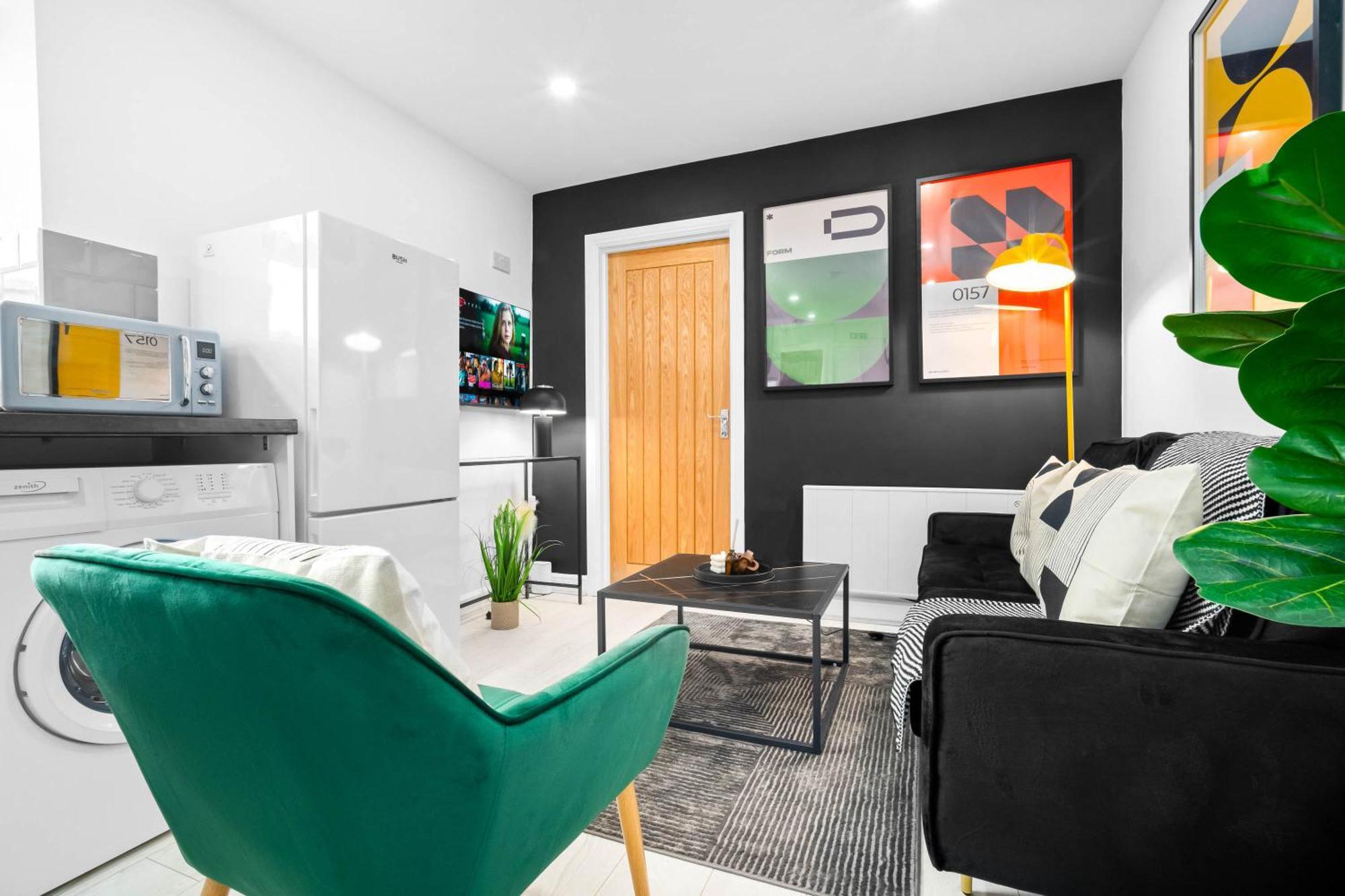Luxury 3 Bedroom Apartment - Terrace - Near City Centre - Wifi - Smart Tv 1Mr Birmingham Dış mekan fotoğraf